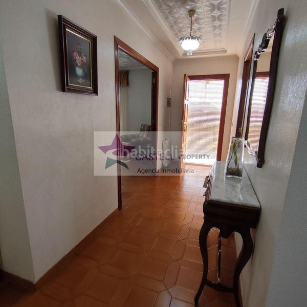 Foto b1d58f19-9430-4ef6-a49a-1f8e6170e89b. Casa con parcheggio in Salinas