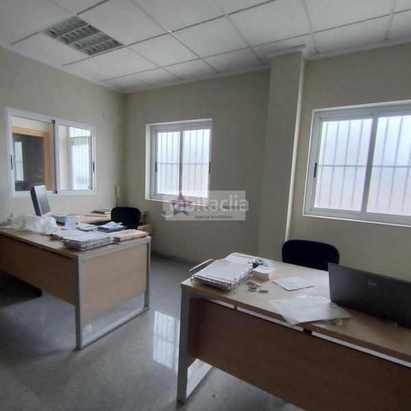 Foto 05731965-9391-443b-b3a6-737c922e1e74. Industrial building in Campo Alto-Club de Campo Elda