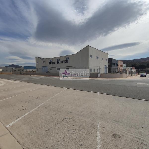 Foto 2cda9db7-71d7-4a9f-a6f9-1c88e2c66d4e. Industrial building in Campo Alto-Club de Campo Elda