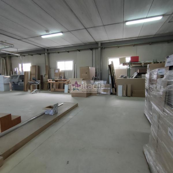 Foto aae8e185-3891-46d3-9637-16608393ed82. Industrial building in Campo Alto-Club de Campo Elda