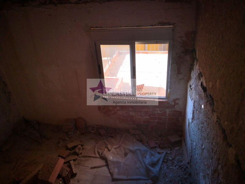 Foto 03ec02c0-77f0-4763-b6d0-adc4009319a3. Casa adossada a Monforte del Cid