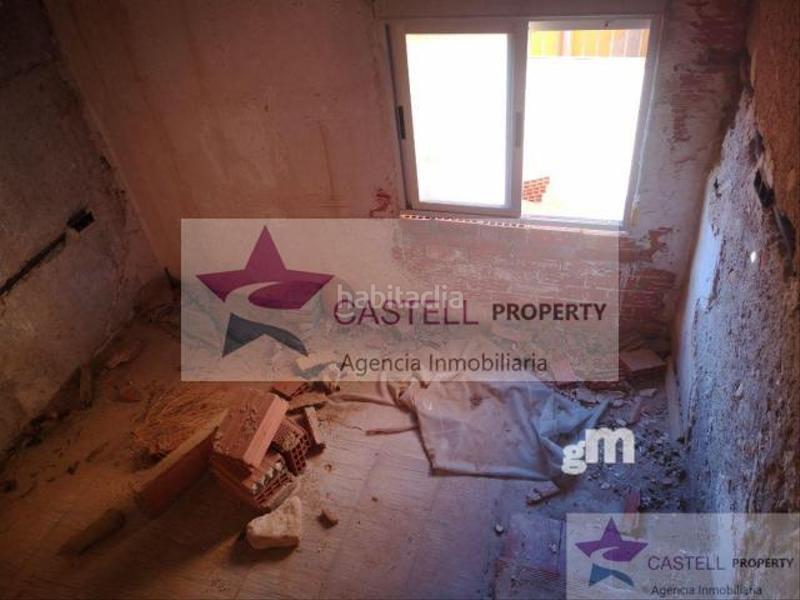 Foto 6e8e1b0d-41ae-473f-8929-e34a4ae2be31. Casa adossada a Monforte del Cid