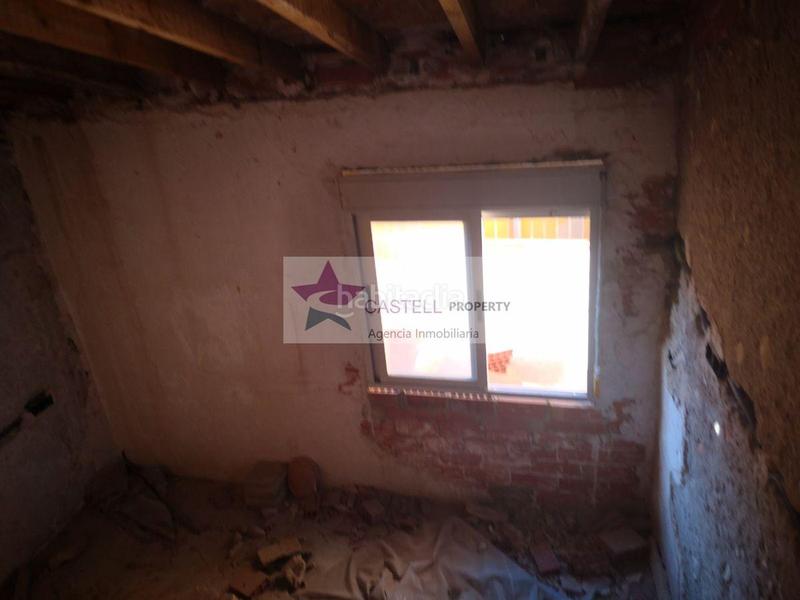 Foto 73bf6cfb-59a6-4d23-9f79-f5fee0462416. Casa adossada a Monforte del Cid