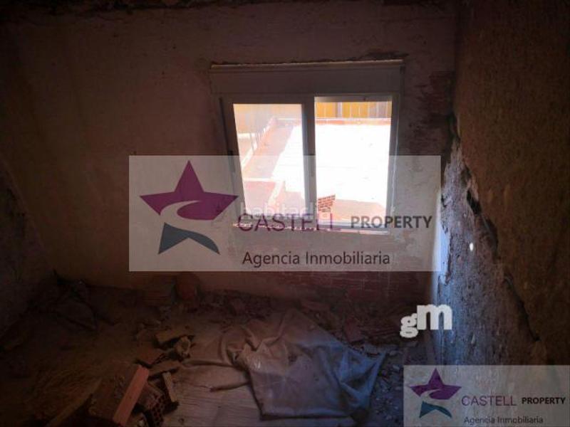 Foto c2323f19-cd2e-4e2e-bafb-b01a072fd084. Casa adossada a Monforte del Cid