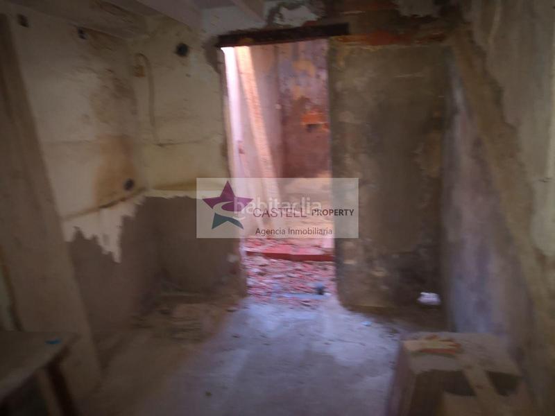 Foto f84cb530-3d1d-4226-8b30-17a8d176a6d1. Casa adossada a Monforte del Cid