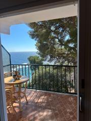 Apartament a Urbanizacion cala llevado 11. Paraíso costero apartamento con vistas al mar en la costa brava