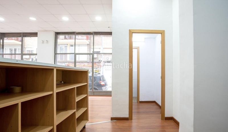 Foto 09ae25da-e942-461f-9446-e6c949669f20. Local commercial dans La Verneda - La Pau Barcelona