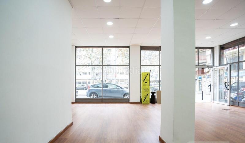 Foto a009b457-caa5-4506-9658-5195ef6b991e. Local commercial dans La Verneda - La Pau Barcelona