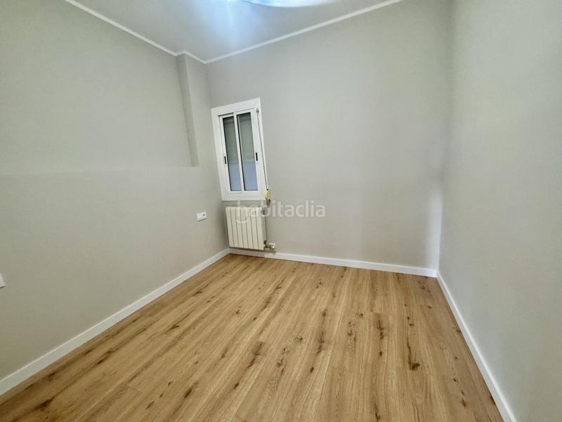 Foto 4f635799-4b2d-4351-99be-4247c66cde23. Pis a carrer dels castillejos 265 a Fort Pienc Barcelona