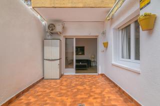 Appartement  Calle repartidor. Piso espacioso y exterior en la salut  gràcia