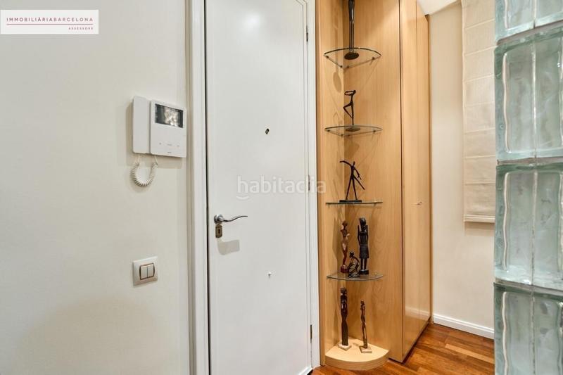 Foto 28d815e9-58f0-4e2c-b2f4-4ab43ba5f0f5. Piso  con encanto y reforma en finca regia en pleno eixample en Barcelona