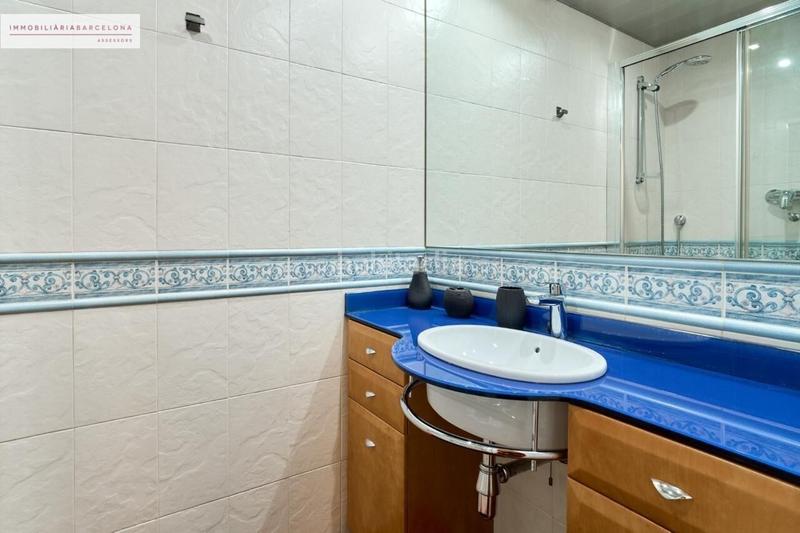 Foto 8e308121-4bc1-4bea-a154-03f4ac2cd3ea. Piso  con encanto y reforma en finca regia en pleno eixample en Barcelona