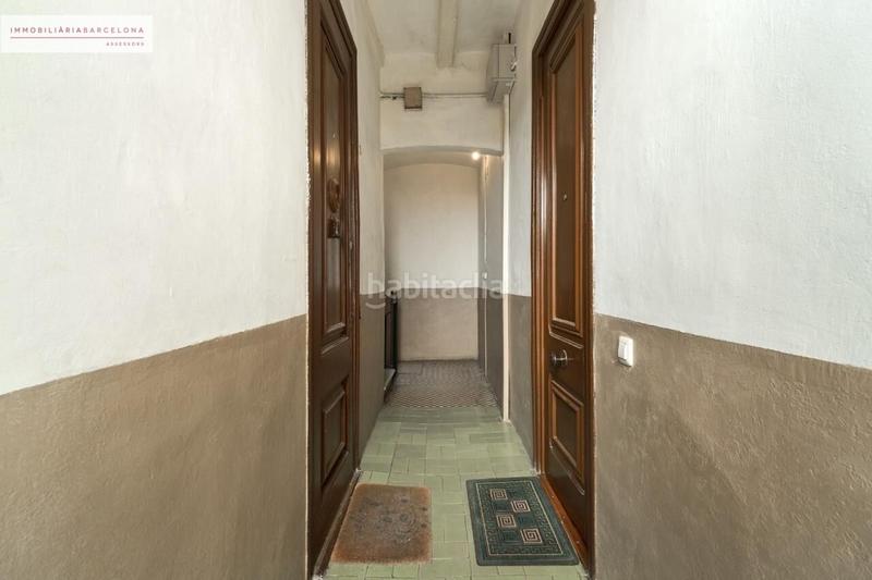 Foto a4e5e18a-65fe-4ec9-a515-9af502f5f3b5. Piso  con encanto y reforma en finca regia en pleno eixample en Barcelona