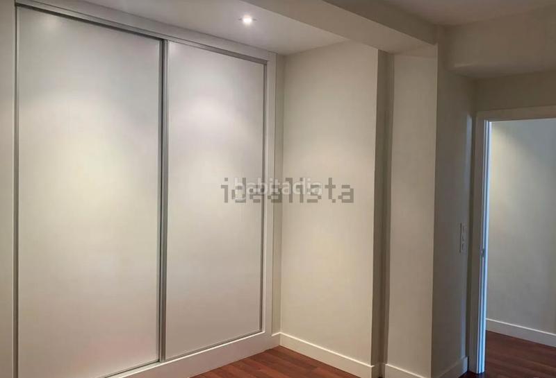 Foto 0a5941fa-5d90-4762-9a3b-309e52983f62. Location appartement avec chauffage dans Santa Catalina Sevilla