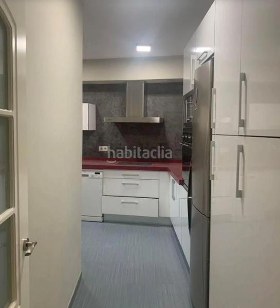 Foto e1b34c83-9e62-4292-8cd6-5803661d3730. Location appartement avec chauffage dans Santa Catalina Sevilla