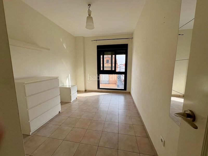 Foto 48e5b5a2-75f3-48dd-a424-829f4baed159. Affitto duplex in calle rafael urias alvarez 1 in Camas