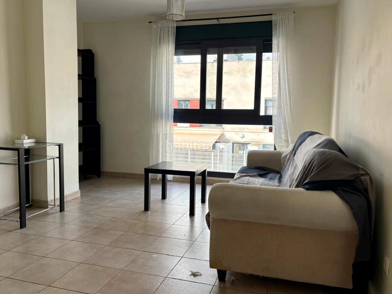 Foto f167fda5-13f7-4fc4-8c4f-ea61d3b07c95. Affitto duplex in calle rafael urias alvarez 1 in Camas