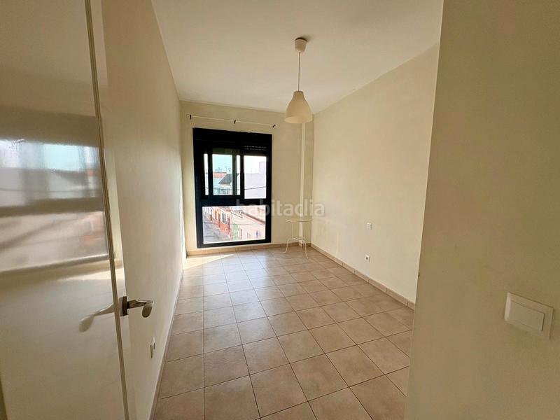 Foto 1d11d475-1b9d-4bb6-8d8f-14669a0baa2c. Miete zweistöckige wohnung in calle rafael urias alvarez 1 in Camas