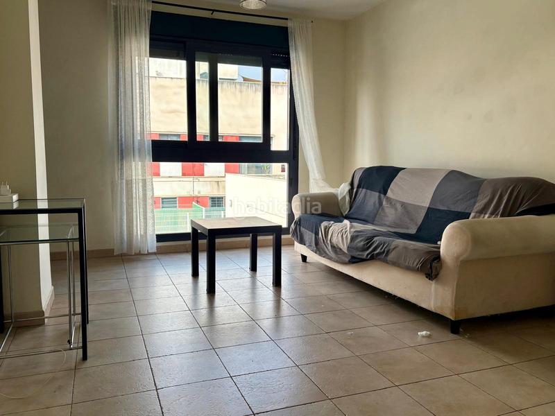 Foto d1175ede-2ed2-41c3-b912-9cd35c1ddc82. Miete zweistöckige wohnung in calle rafael urias alvarez 1 in Camas