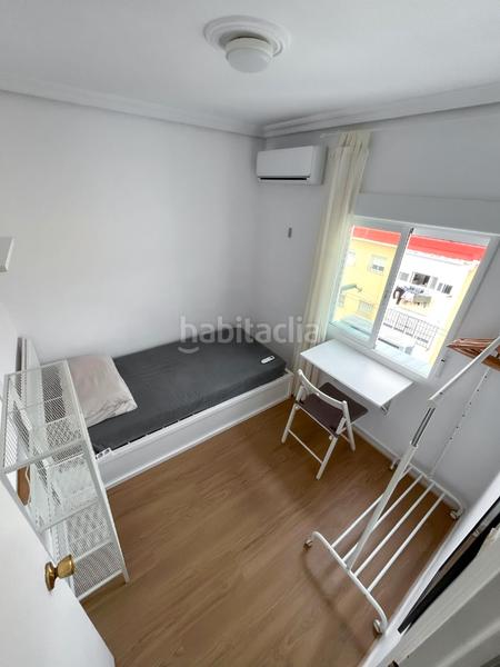 Foto 79e96407-f773-4e66-a476-f1b2262e52c9. Miete etagenwohnung mit heizung in Cruz Roja Sevilla