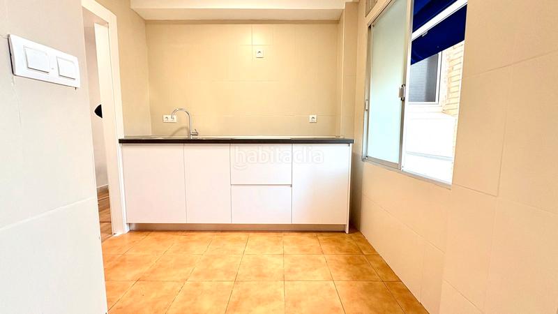 Foto 9dfe557e-fe79-4bac-b733-0e94451f371d. Location appartement dans avenida de la cruz del campo 33 dans Sevilla