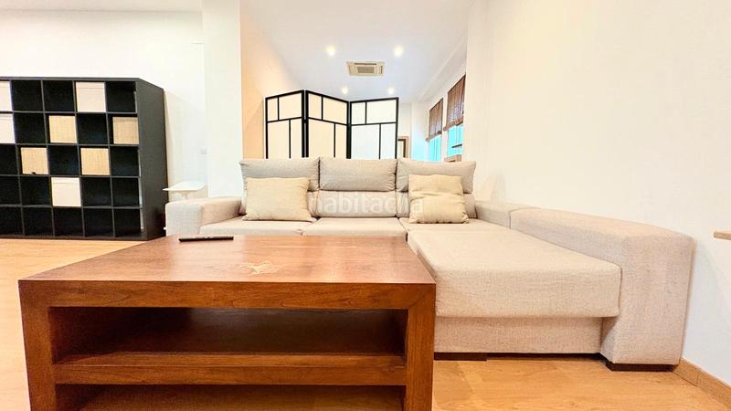 Foto a6d5d9a7-86b4-45f9-9790-b0ec84cebab4. Alquiler apartamento en plaza san lorenzo 6 en San Vicente Sevilla