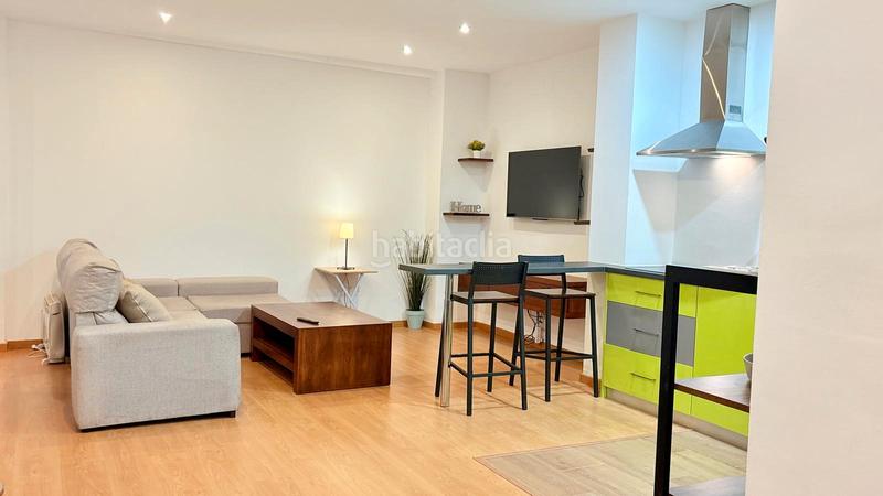 Foto bc14a9d2-e4ae-4388-8979-794b22859c03. Alquiler apartamento en plaza san lorenzo 6 en San Vicente Sevilla