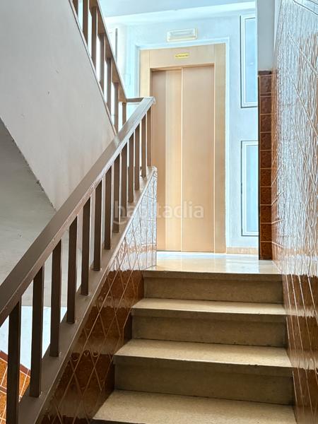 Foto 688fe7d7-16eb-4b8e-b543-f26354bc7880. Location appartement dans calle antonio buero vallejo 3 dans Sevilla