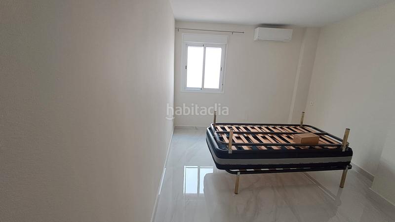 Foto 528acce6-43c4-422e-844c-5b0cf27c1e21. Miete etagenwohnung mit heizung in Arenal - Museo Sevilla