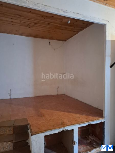 Foto 3937f6ca-6f3a-4c98-ab7a-0fcb3e35dc06. Casa adossada a Calella