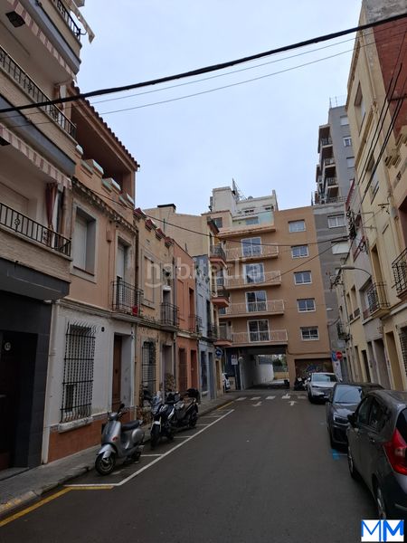 Foto f6ebd5ce-cbe4-4d8d-b867-c3f5b106077a. Casa adossada a Calella