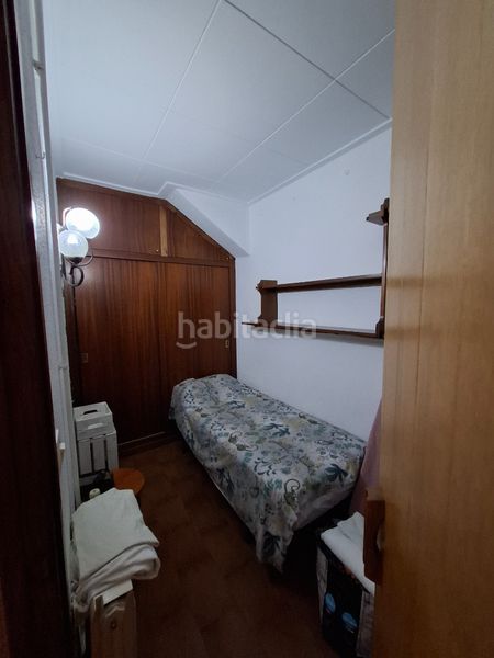Foto ded27046-701a-42e7-a793-3ee80d754081. Casa aparellada amb xemeneia calefacció a Calella