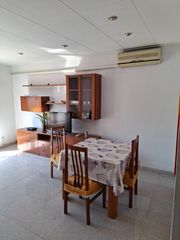 Miete Etagenwohnung  N-2. Piso en alquiler de temporada en calella