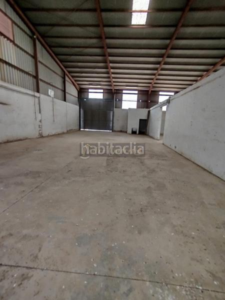 Foto 17b0d410-8a80-4494-8aae-a4e87c0b2600. Location bâtiment à usage industriel dans Oeste Mérida