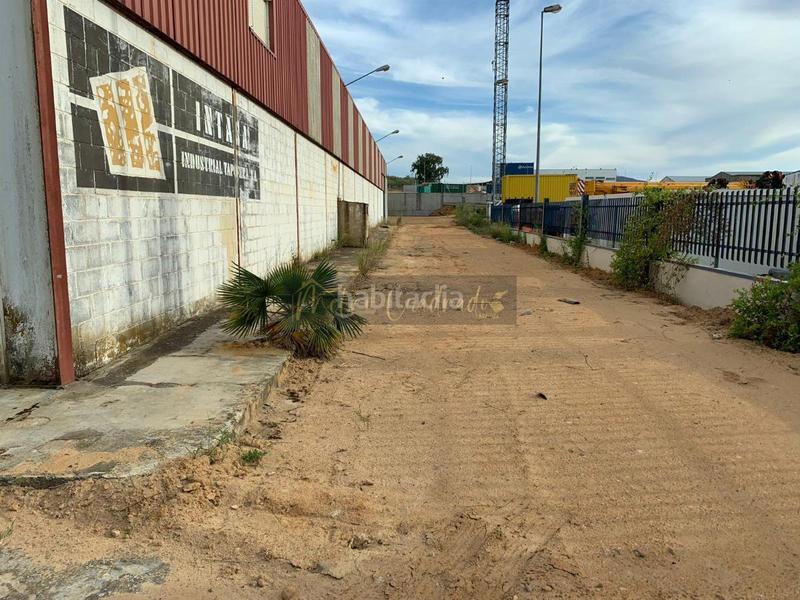 Foto 515cfb2b-b89d-4a80-a860-d7ae781408d2. Location bâtiment à usage industriel dans Oeste Mérida