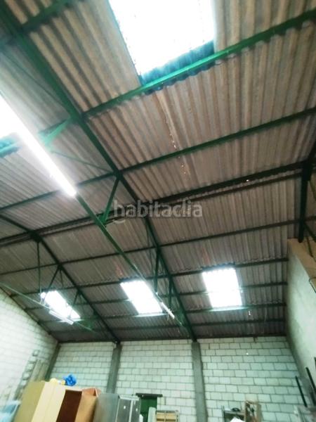 Foto 684009d3-9b3d-4010-9a60-dae7b87b39ae. Nau industrial a Este Mérida