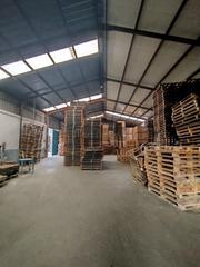 Nau industrial a Oeste. Méridanave
