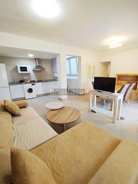 Foto adebd447-d797-4140-998f-ffb1a6ff0090. Alquiler piso  en Centro Mérida