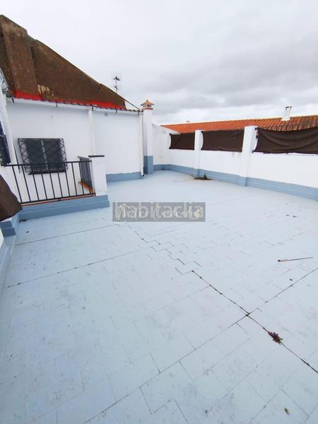 Foto 9c0e6319-8506-4e66-bfad-9164c9fd9862. Casa amb aparcament a Aljucén