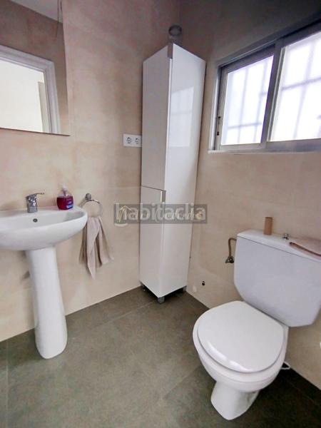 Foto b4e5307d-faff-4fcf-8e77-cba992830919. Casa amb aparcament a Aljucén