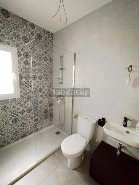 Foto ea67eeb9-5c9e-4e77-af75-b4d5dd1e4239. Casa amb aparcament a Aljucén