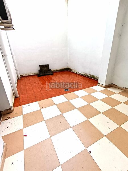 Foto e1f3b7e1-e951-43a8-881c-19ea2643d897. Lloguer local comercial a Centro Mérida