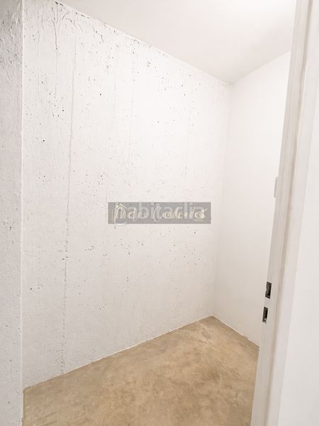 Foto 89e895d1-dca7-4257-ac01-88caf7039272. Aparcament cotxe a Centro Mérida