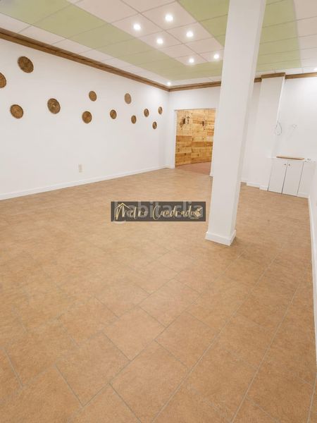 Foto db5973fa-35e5-4e9b-a831-f1759bbae7df. Lloguer local comercial a Centro Mérida