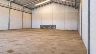Nau industrial a Oeste