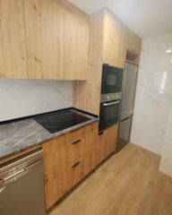 Miete Etagenwohnung in Oeste. Méridapiso
