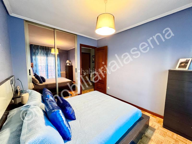Foto b2a3c26d-d992-41ce-9b9a-9c5be8b643c9. Casa adossada amb calefacció aparcament a Trobajo del camino
