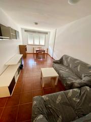 Apartament a Valverde de la Virgen. Virgen sin