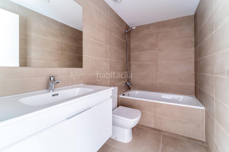 Foto b03f4752-c683-4621-9b0e-9f410cb05701. Alquiler piso en carrer de batllori 14 en Sant Josep Hospitalet de Llobregat (L´)