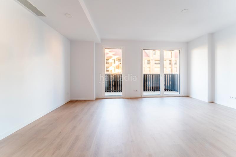 Foto de2981f3-5864-4e12-afb3-3115d8e702c3. Alquiler piso en carrer de batllori 14 en Sant Josep Hospitalet de Llobregat (L´)